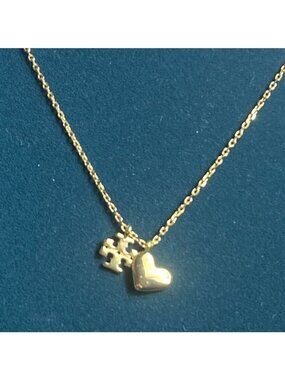 TORY BURCH GOLD GOOD LUCK CHAIN PENDANT NECKLACE